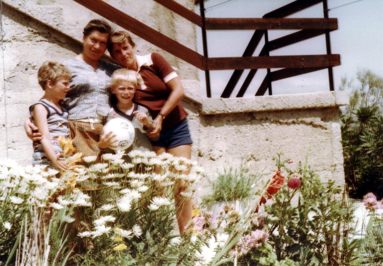 nana Tonći sa gostima